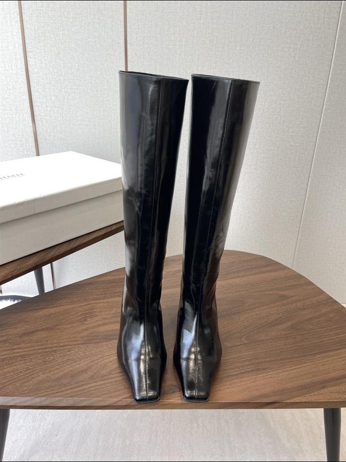 2025112817449160 480